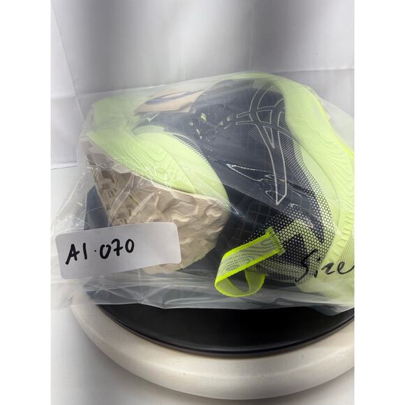 Asics Trabuco Max 3 Womens Size 10 Trail Running Shoes Black Green 1012B606 - Picture 10 of 10